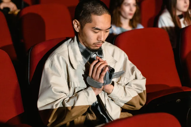 The Dedicated Few: How Independent Filmmakers Are Funding Their Work Through Direct Audience Relationships